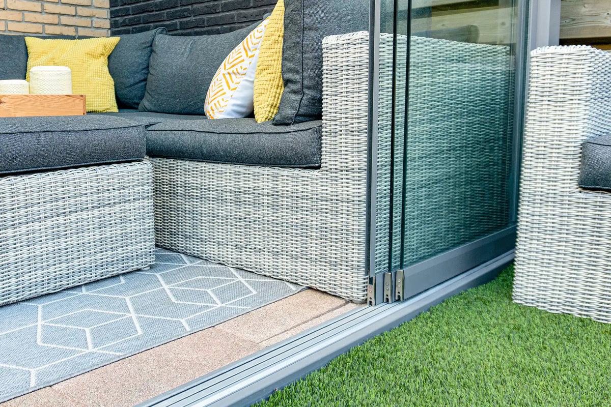 Panoramic Sliding Walls