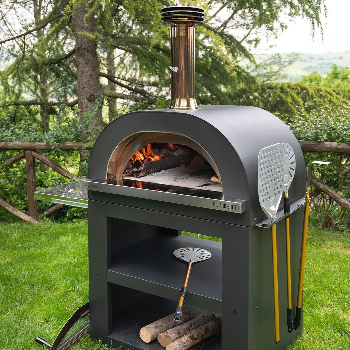 clementi gold pizza oven stand product exterior view — view 2