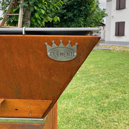 Clementi Colorado Wood Fired BBQ Grill — showing texture and finish