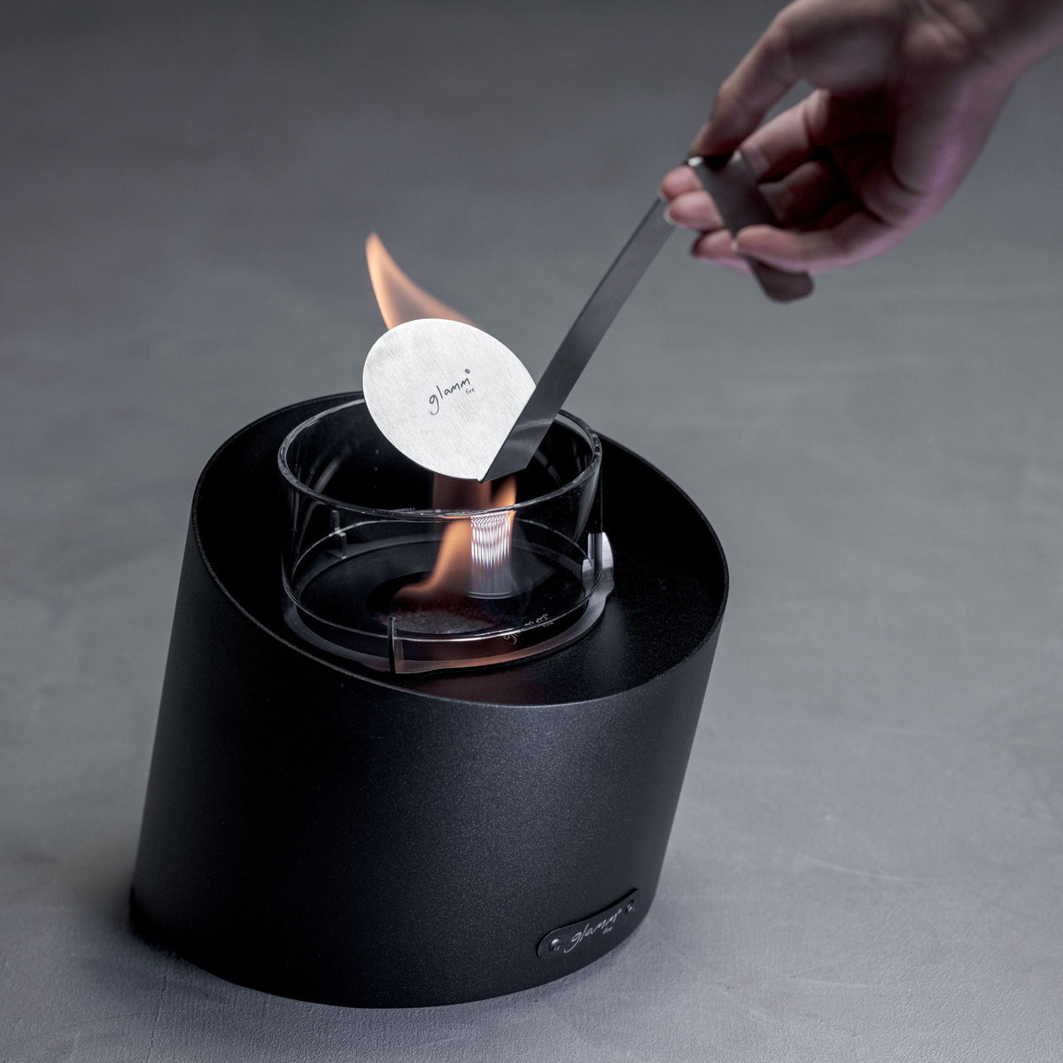 GlammFire Contour Tabletop Fire — close-up detail