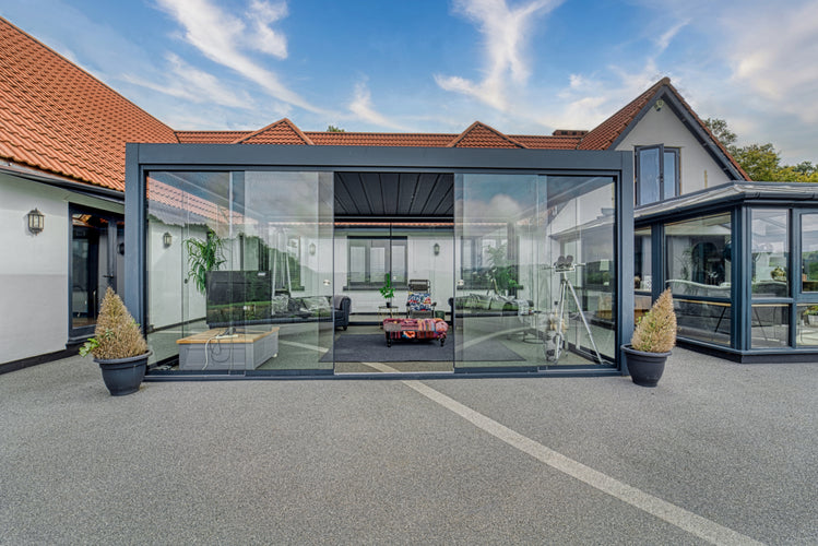 Motorised Retractable Roof Pergola | Deponti Pinela Deluxe | Full Open-Sky Effect | Somfy Remote | Synchronised Gasket Seal