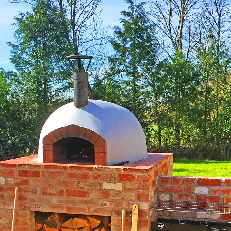 Igneus Ceramiko 760 Wood Fired Pizza Oven — showing texture and finish