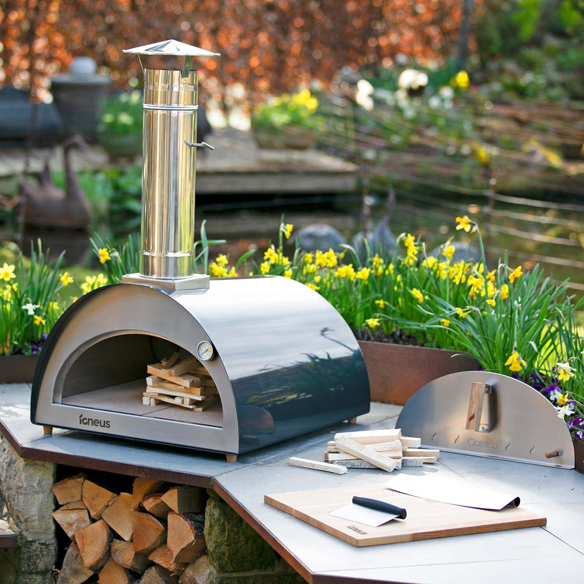 igneus classico wood fired pizza oven product exterior view