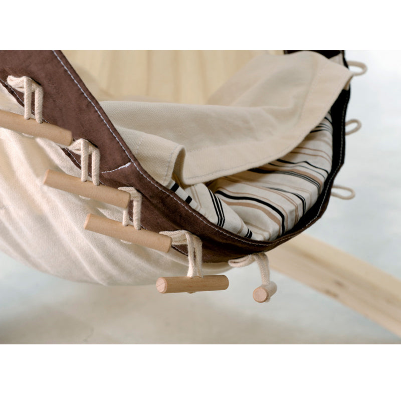 Kangoo Baby Cradle — from an angle