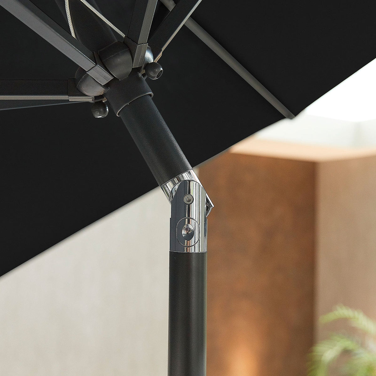 Antigua Aluminium Parasol — close-up detail (image 28)