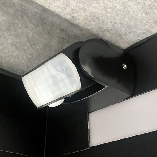 Pinela Carport LED Motion Sensor