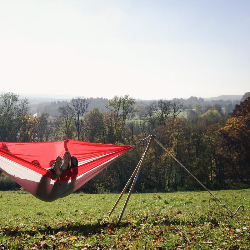 Madera Wooden Post Hammock Stand — side profile