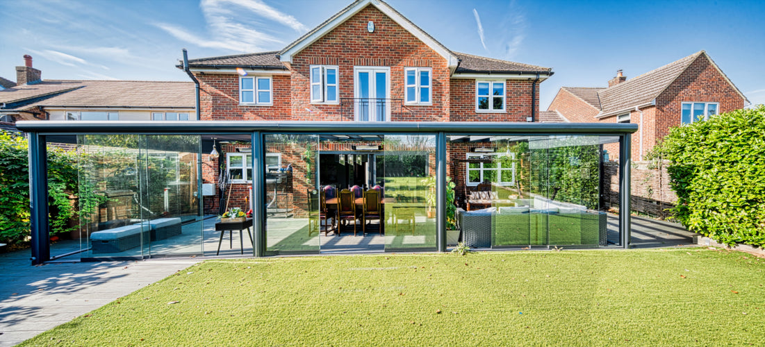 Aluminium Veranda | The Nobile | Wide Span Up To 7m | Extra-Large Gutter | Polycarbonate or Glass Roof