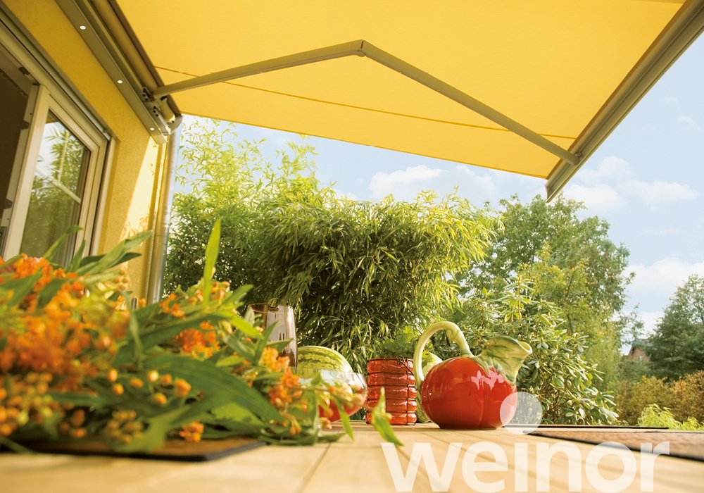 Half-Cassette Awning | Weinor Semina | Reliable Classic Design | Spans Up To 7m