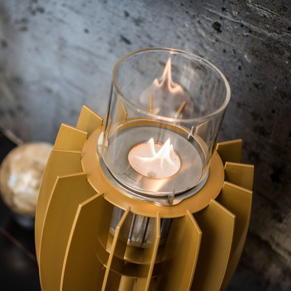 GlammFire Tuli Tabletop Fire — in use outdoors