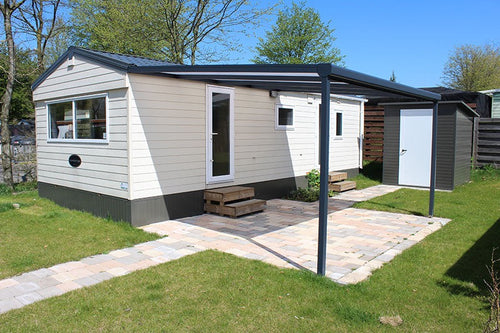Aluminium Veranda | Deponti Nebbiolo | Slim Profile | Aluminium Beam Covers | Clean Premium Finish