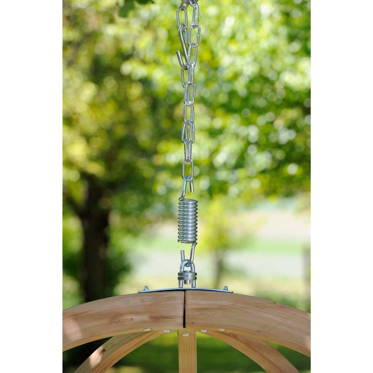 Globo Single Natura Hanging Egg Chair — from an angle