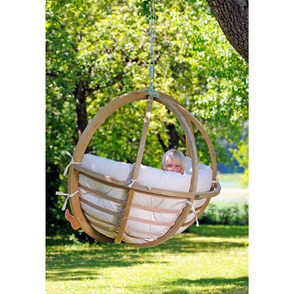 Globo Single Natura Hanging Egg Chair — side profile