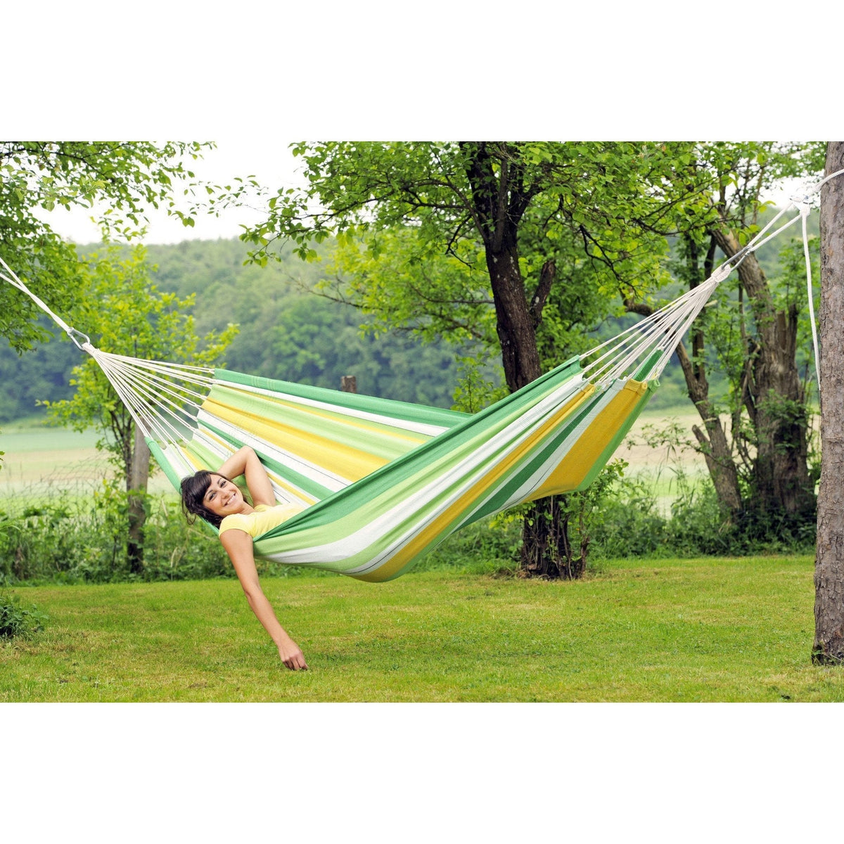 lambada apple hammock product exterior view — view 3