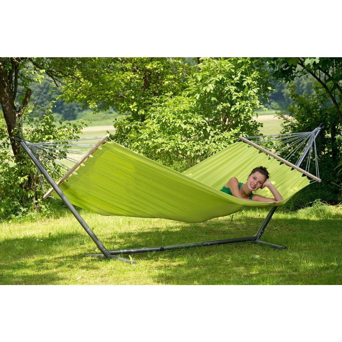 Miami Kiwi Hammock — in use outdoors