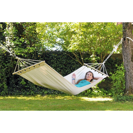 Tobago Natura Hammock — in use outdoors