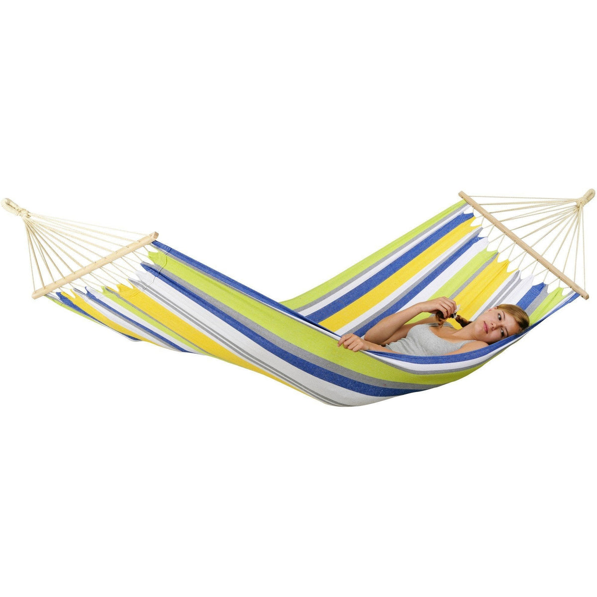 Tonga Kolibri Hammock — in use outdoors