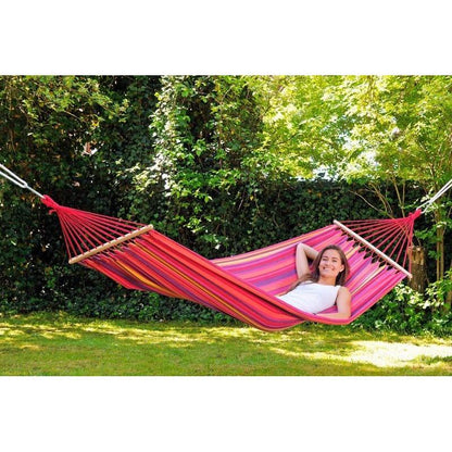Tonga Vulcano Hammock — in use outdoors