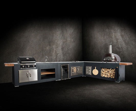 Grillandia Medium — in use outdoors
