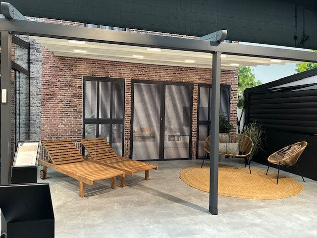 Aluminium Folding Roof Veranda | Deponti Verdeca | Retractable Waterproof Fabric Roof | Integrated LED | Concealed Drainage Through Posts