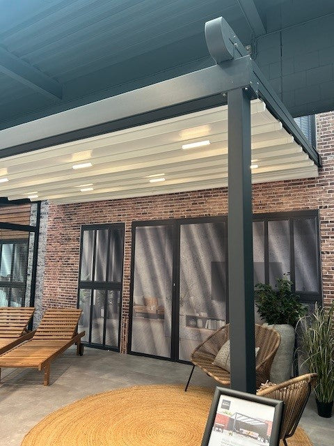 Aluminium Folding Roof Veranda | Deponti Verdeca | Retractable Waterproof Fabric Roof | Integrated LED | Concealed Drainage Through Posts